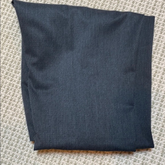 Pinstripe pleated dress pants - Picture 3 of 4